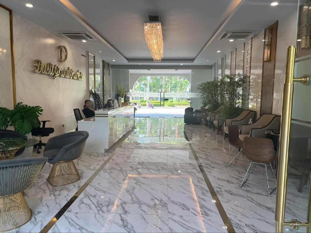 Romantic Beach Apartment芭堤雅水系高档酒店式公寓可做饭 Praia de Jomtien Exterior foto